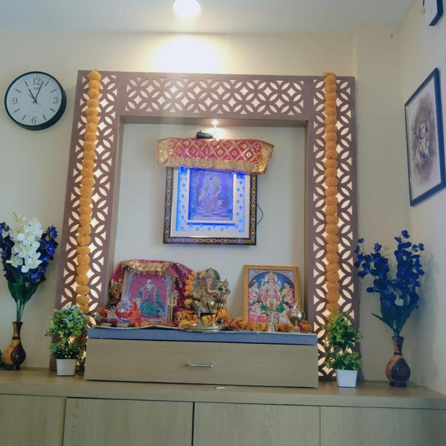 Hotel Fun Park Sanand Bagian luar foto